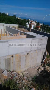 Bazen AZ006