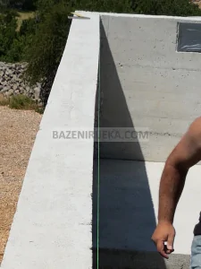 Bazen JB036