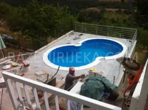 Bazen Montažni Praputnjak
