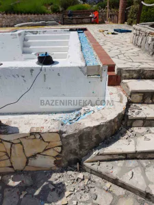 Bazen VT057