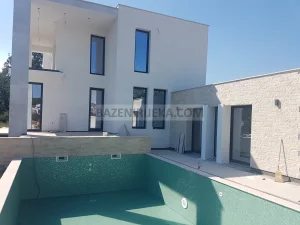 Bazen ZŠ051